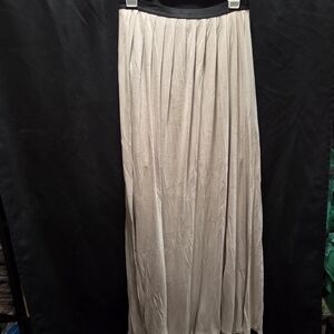 LC Lauren Conrad Maxi Skirt Pleated Rayon Greige Taupe Elastic Waist Lined Flowy